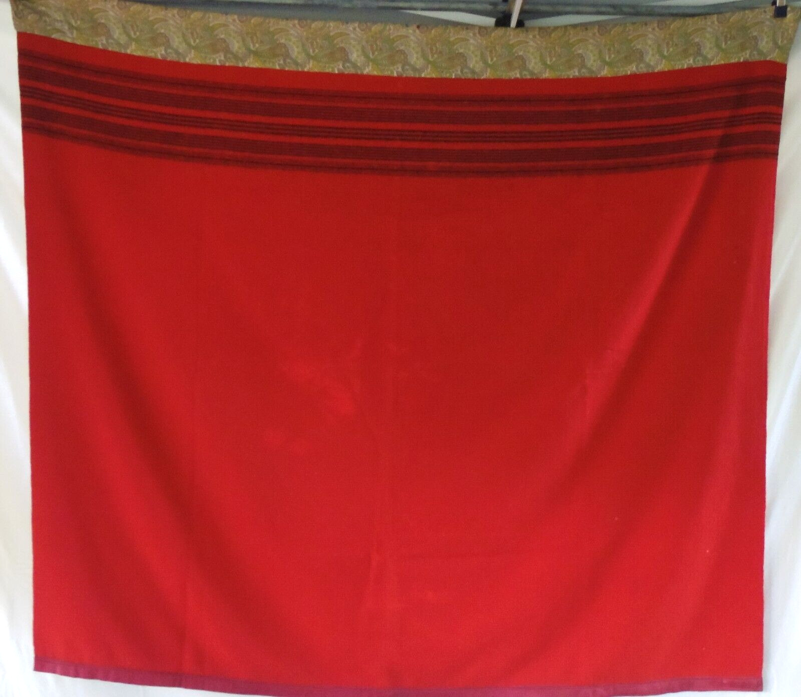 VTG \'20\'s 30\'s Western Style Red w/Black Stripes Wool Blanket Satin Trim