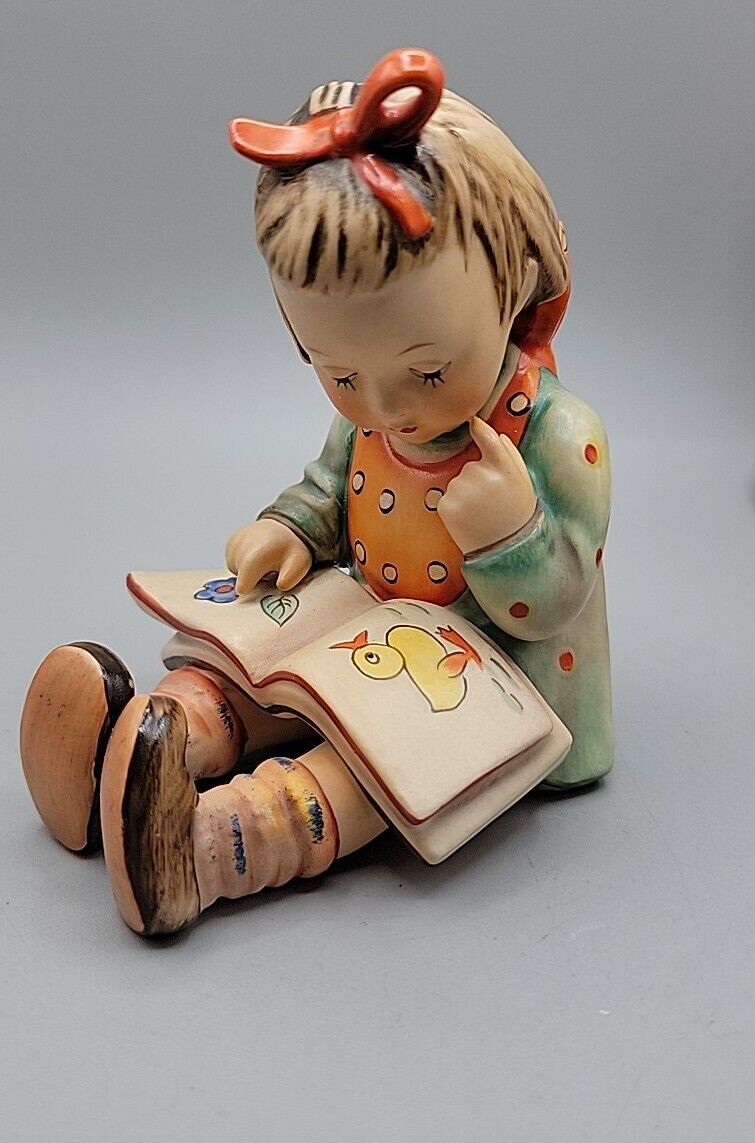Hummel Bookworm Figurine #8 Early Rare Western Germany 1960s 4\