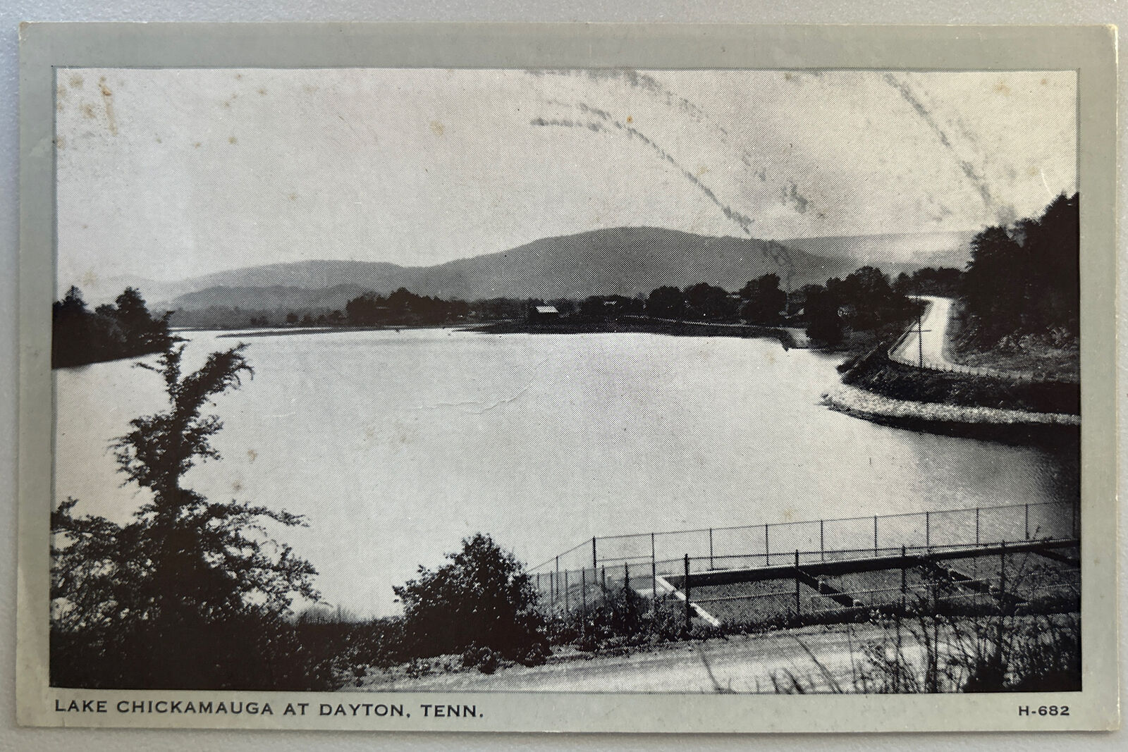 Lake Chickamauga at Dayton Tenn. Postcard PC236