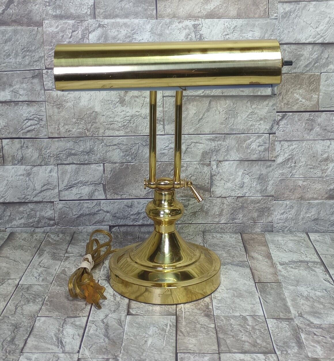 Vintage Brass Bankers Desk Adjustable Lamp Art Deco Style Underwriters Lab 