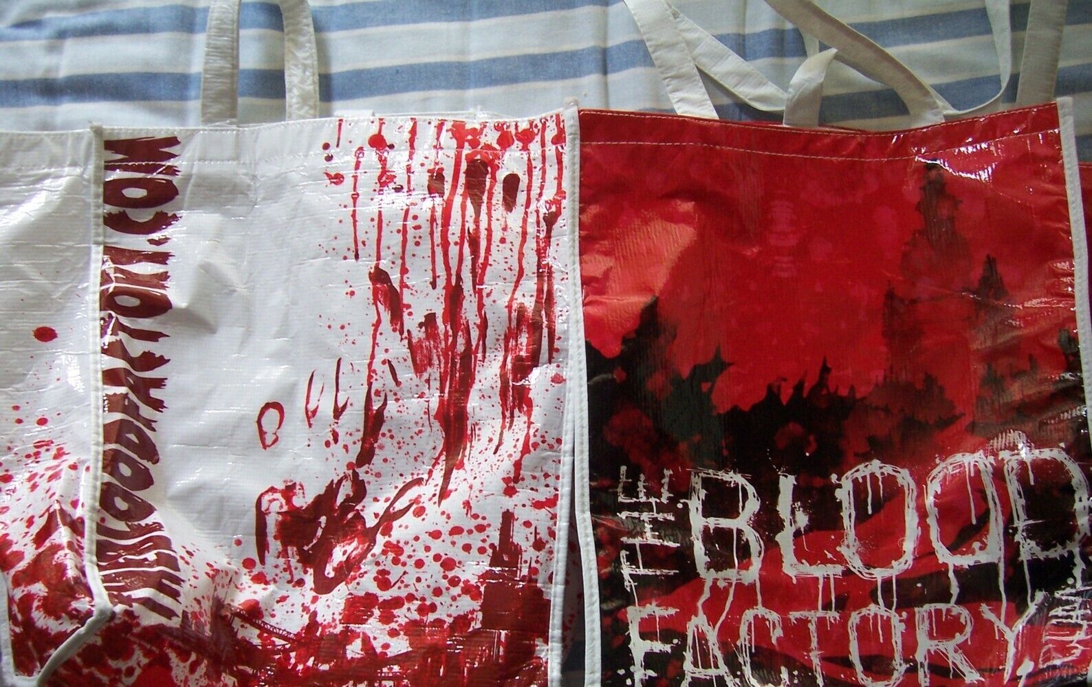 Set of 2 Blood Factory 2009 & 2010 San Diego Comic-Con SDCC promo tote bags MINT