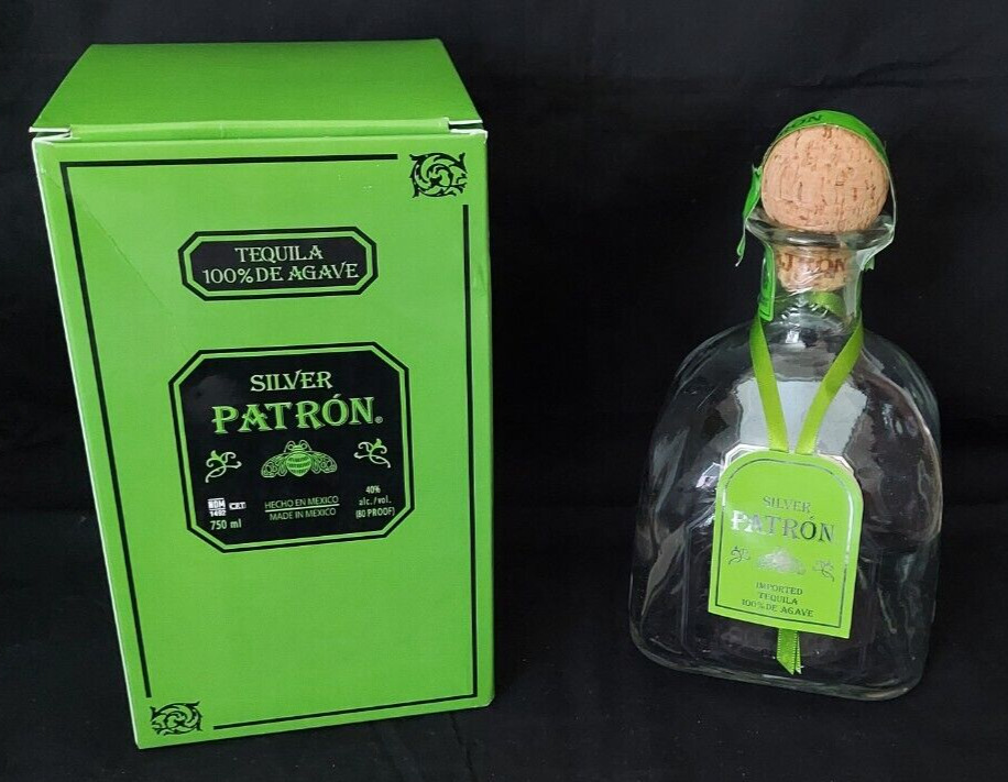 Patron Tequila  Bottle Empty Silver 750ml W/ Cork Tag Box In Excellent Condition
