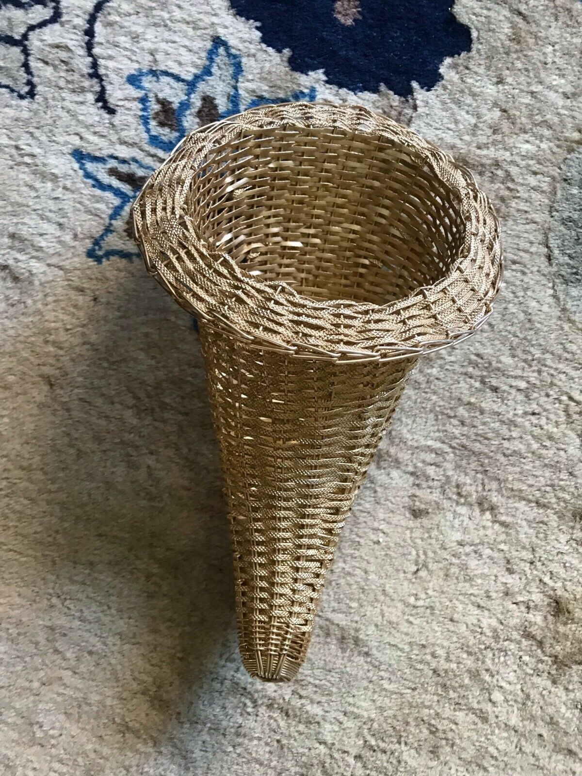 VTG 14K Gold toned Wire Weave Cornucopia Horn Of Plenty Basket Centerpiece Italy