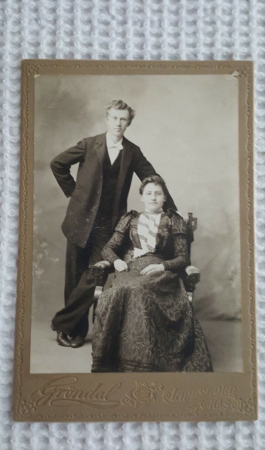 Antique Photograph Cabinet Card Victorian Couple Kansas Grondal 4.5 x 6.75
