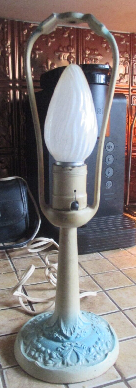 Antique Aladdin No 4 Electric Table Lamp signed Base