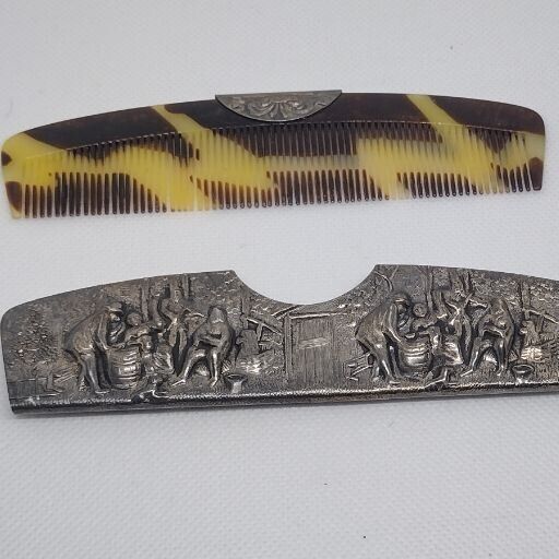 Vintage Comb Case with Comb marked Denmark