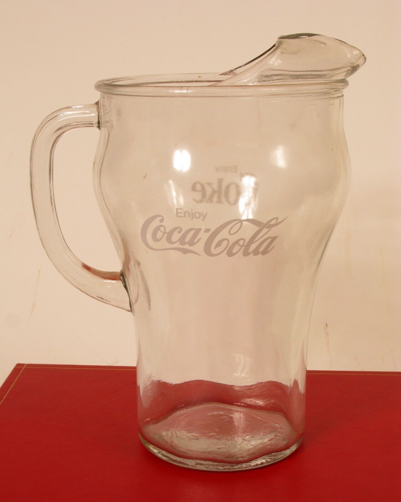 VINTAGE COKE COCA COLA ADVERTISING SODA SERVING CLEAR GLASS PITCHER NICE 