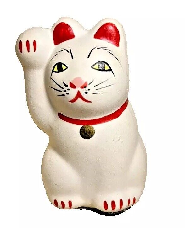 Vintage Maneki Neko Japanese Lucky Beckoning Cat (made no later than 1990)