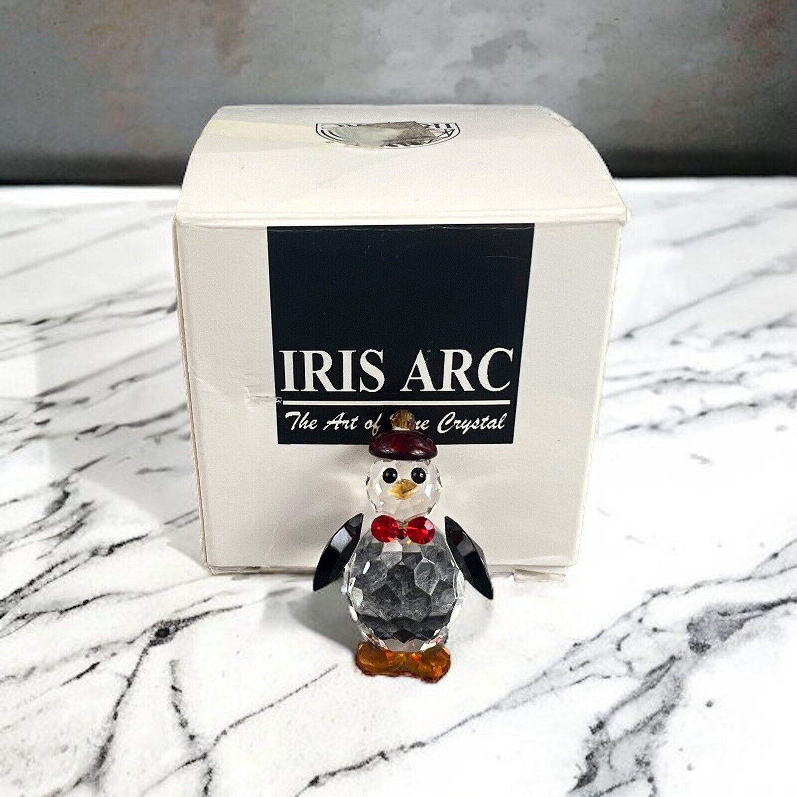 Swarovski IRIS ARC Penguin W/ Hat Miniature Figurine 59-99719 Original Box