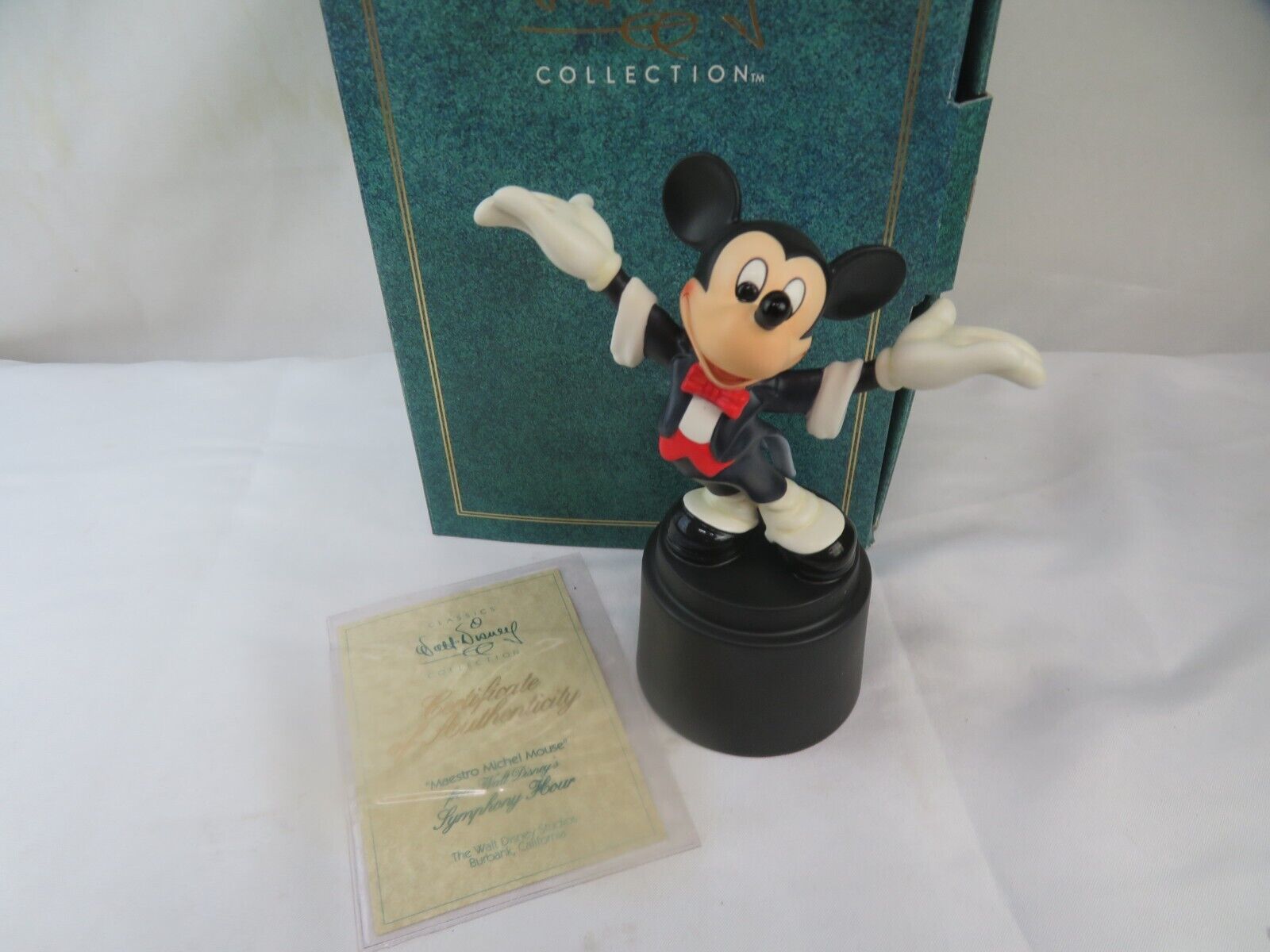 WDCC Disney Conductor Mickey Figurine Symphony Hour Maestro Michel Mouse in Box 