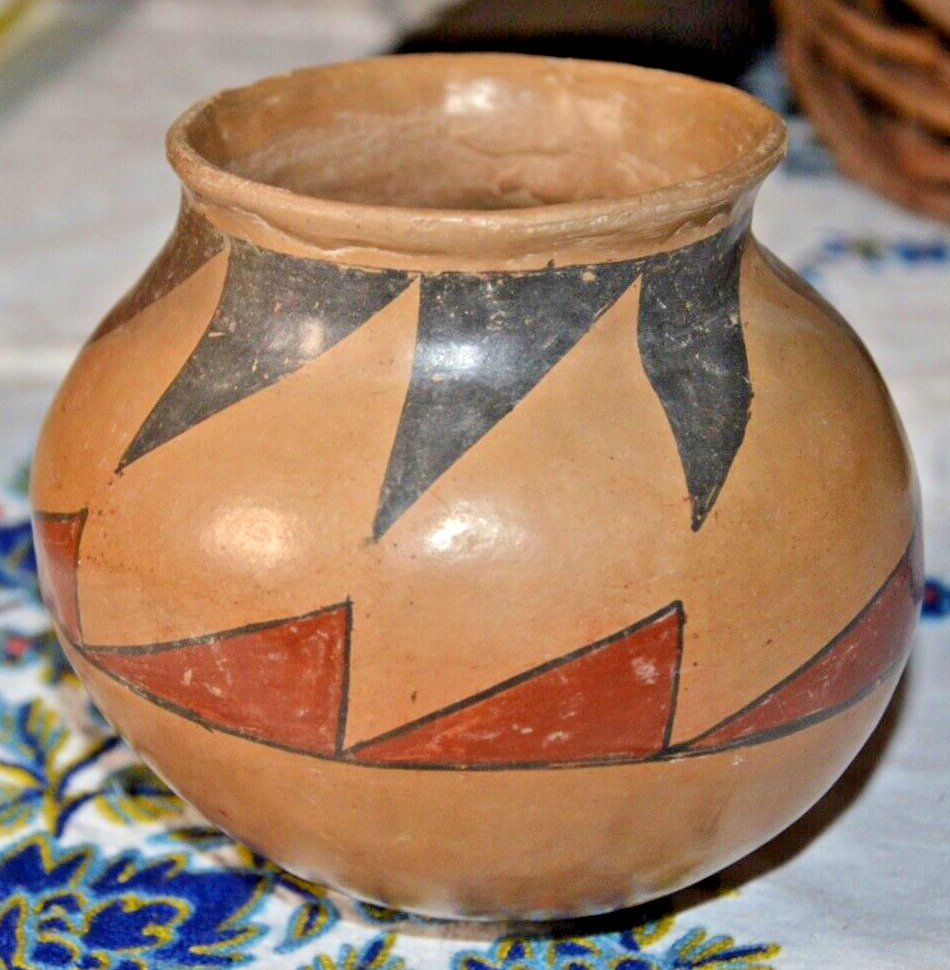 Antique Vintage Stunning Mata Ortiz Pottery Pottery Vase  5.5\