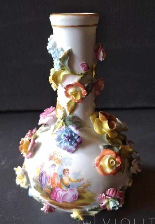 Antique Vase Dresden Porcelain Manufactory Flower Stucco Petals 19th Century 