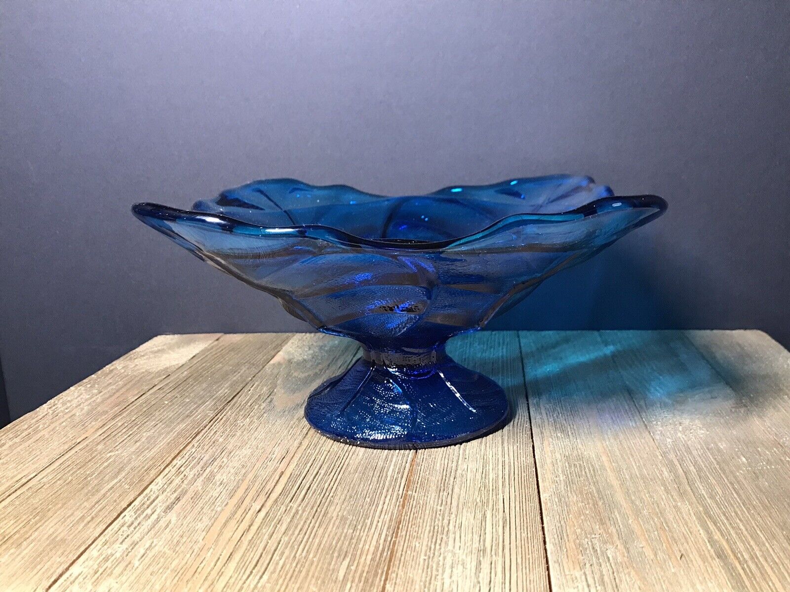Viking Glass ~ Bluenique ~ Dark Aqua ~ Epic Cabbage Leaf Pedestal 8\