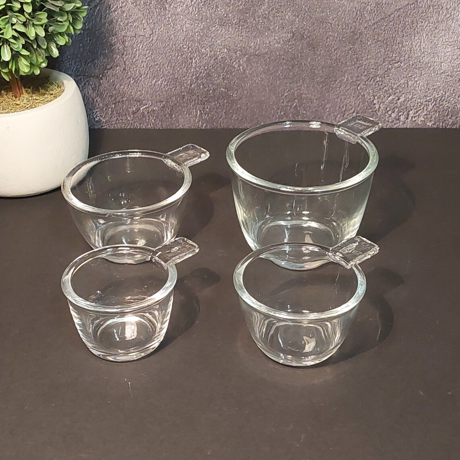 CLEAR DEPRESSION STYLE GLASS 4 PC NESTING MEASURING CUPS, Vintage, Bowl, Dish