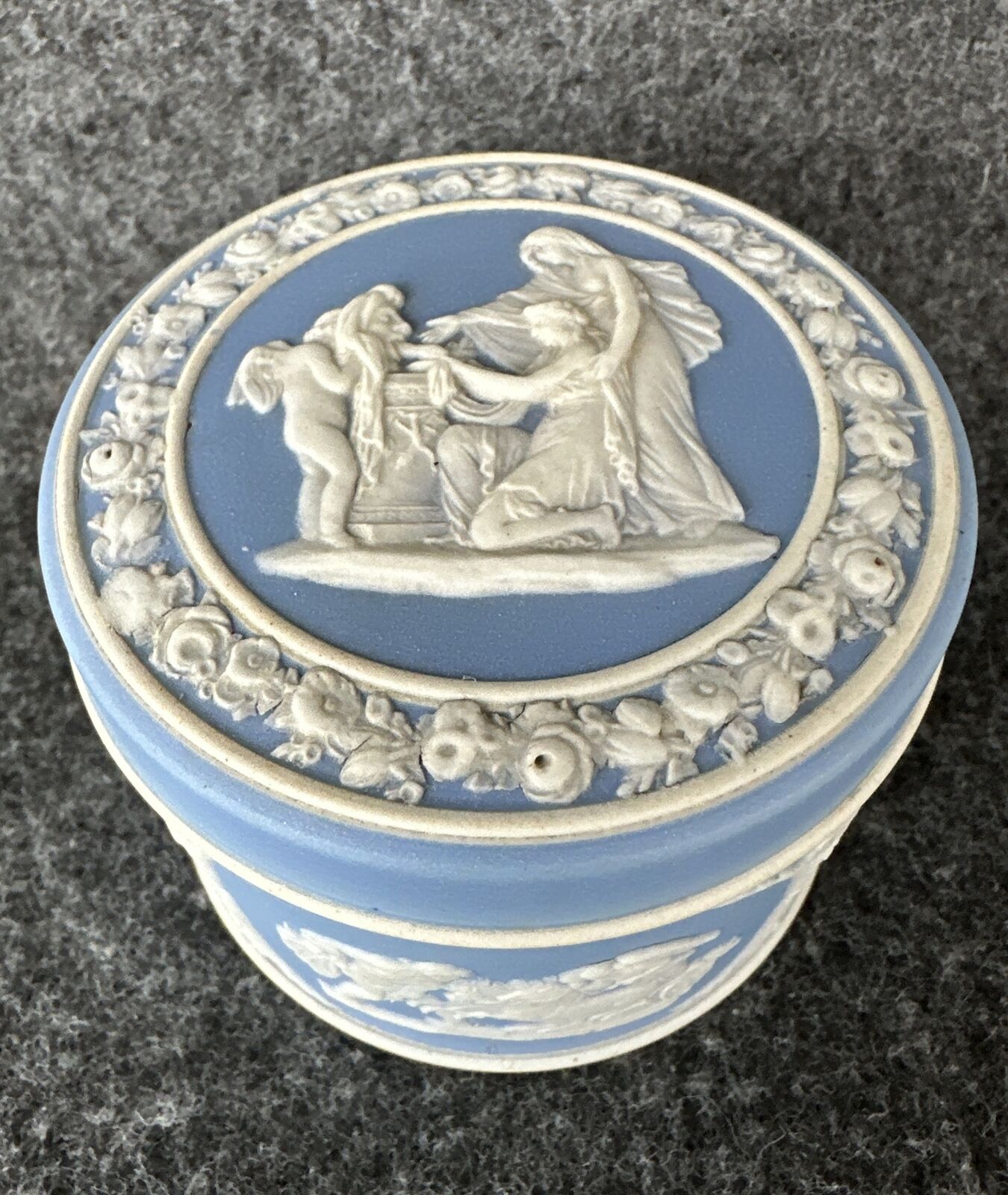 Antique 1903 Wedgwood Blue Jasperware 