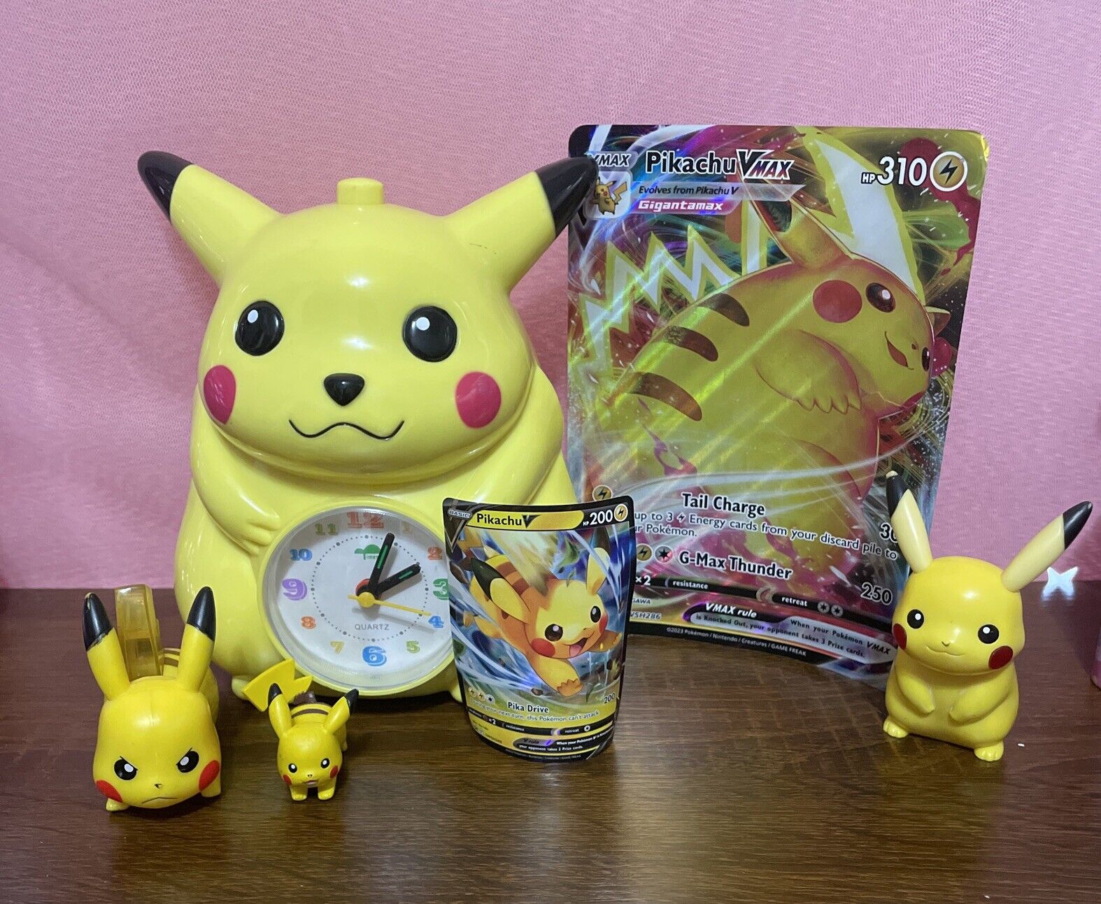 Pokémon Lot Of 6 Pikachu Toys, Cards, + Clock READ DESC