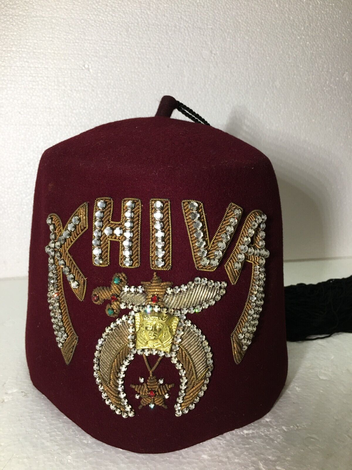 Vintage Masonic Shriner Lot Jeweled KHIVA Fez Hat /Scottish Rite Cap & 2 Aprons
