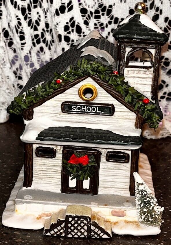 Village 1993 School house Christmas vtg Valley Collectors Holiday house