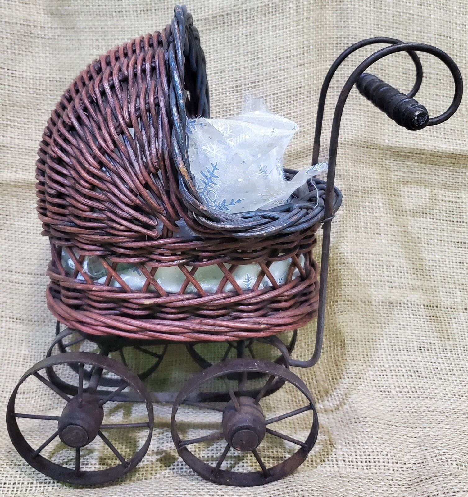 Antique Victorian Stroller Vintage Wicker Wood Iron Baby Doll Carriage 12