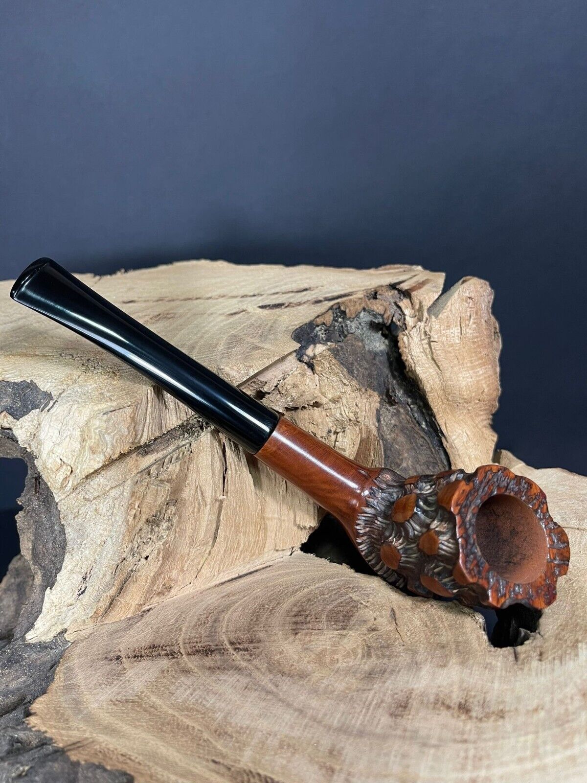 Red Point Old Briar Half Rustique Smoking Pipe