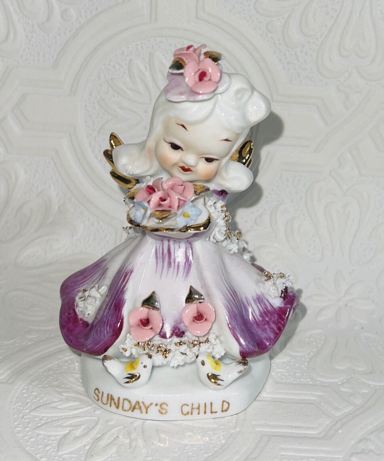 Lefton Sunday’s Child Angel Figurine Porcelain Gold Wings Has Sticker