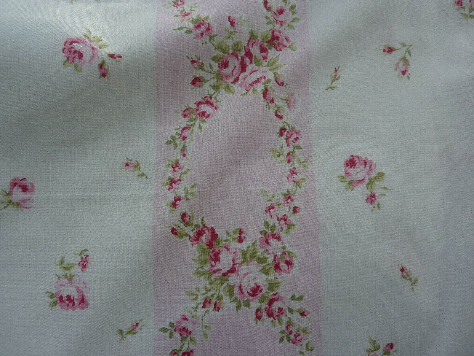 Yuwa 1940's Vintage Pillowcase Cotton Fabric Pink Raspberry Roses on White 1 Yd.