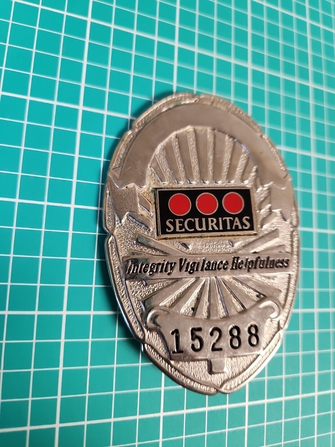 Vintage Securitas Security Officer Smith Warren USA Badge #15288 Obsolete