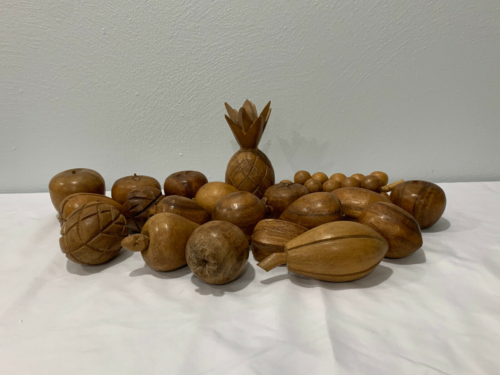 Vintage Possibly Asian Lot of 20 Pieces of Carved Wood Fruit
