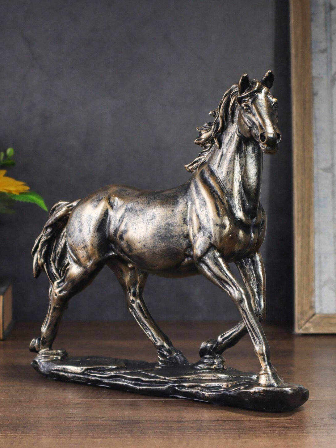 European Style Bronze Horse Statue Decorative Horse Figurine For Home Decoration