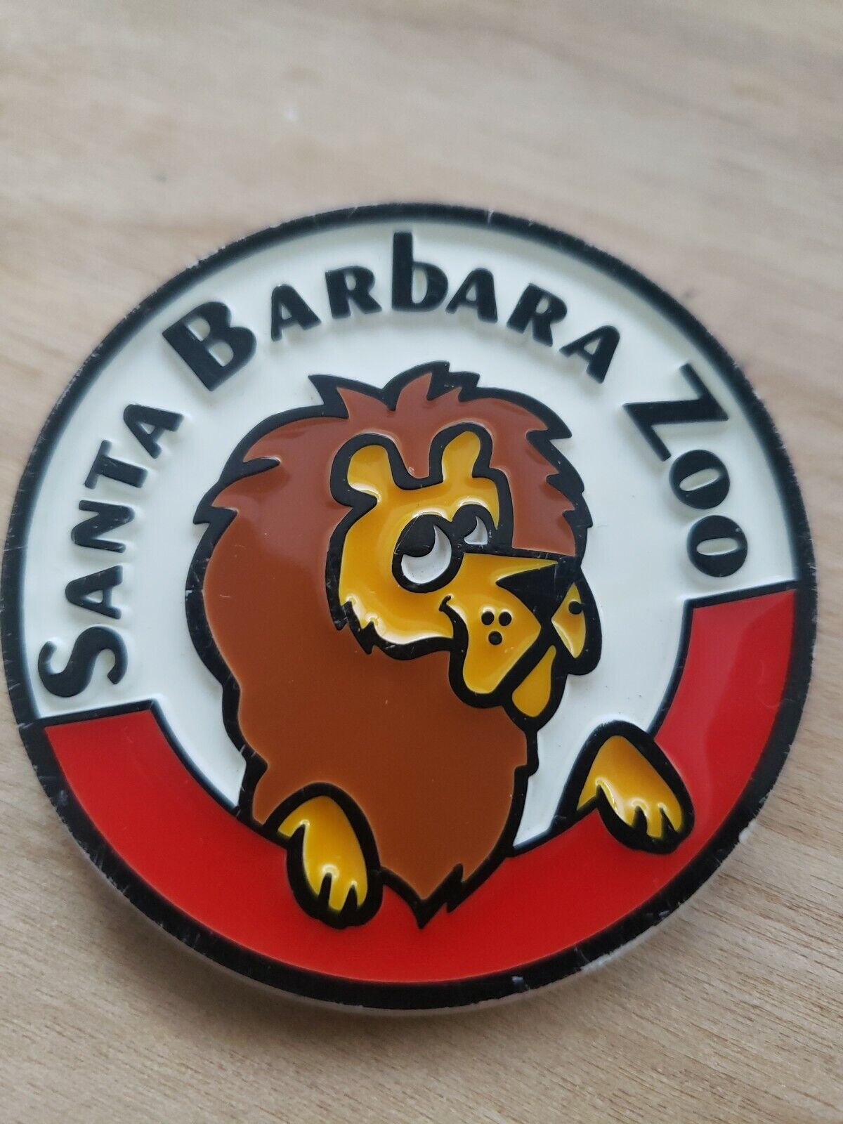 Vintage Santa  Barbara  Zoo Button Pin Back Badge Pin  Lion MADE IN USA . 