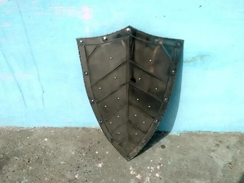 Antique Cosplay Heater Shield Battle Medieval Leaf Pointed Shield Reenactment