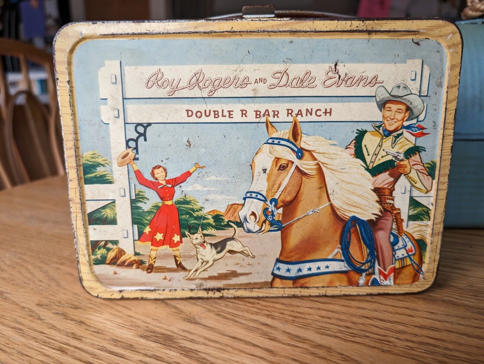 Roy Rogers and Dale Evans Double R Bar Ranch Metal Lunchbox NO THERMOS Vintage