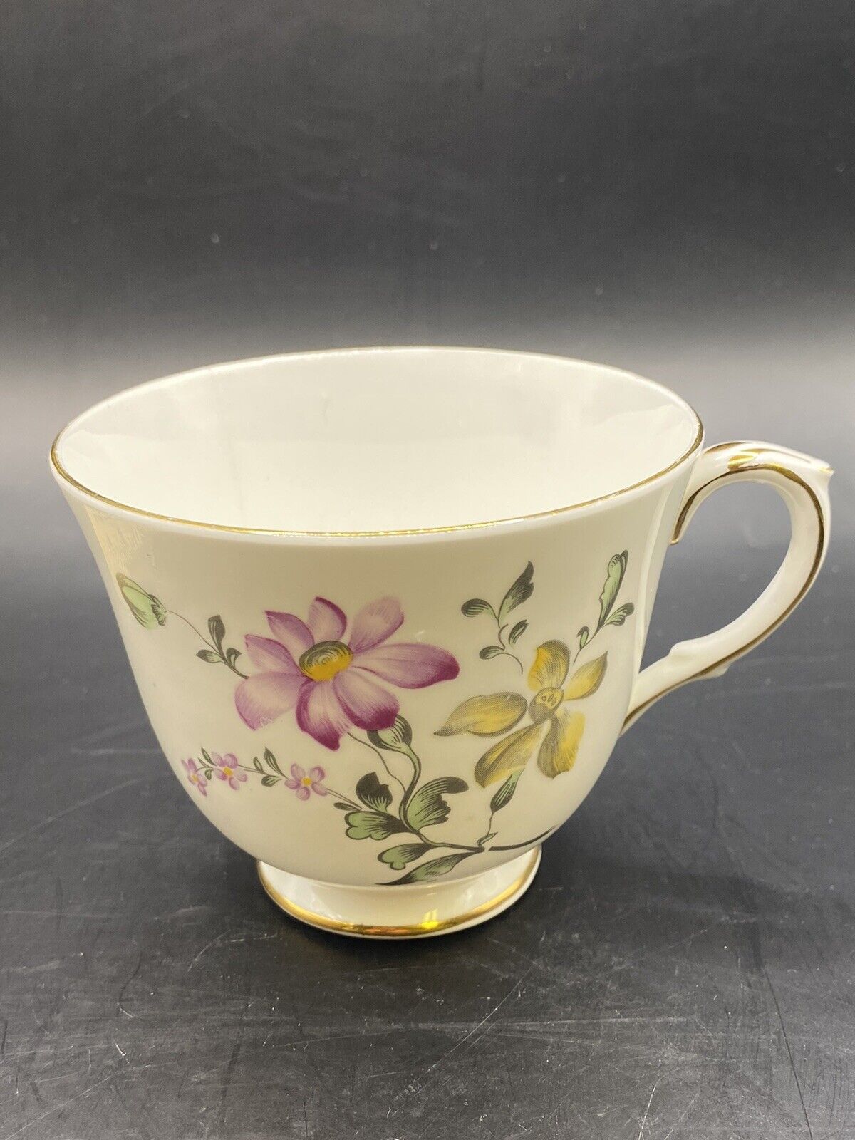 Royal Victoria fine bone china Tea Cup