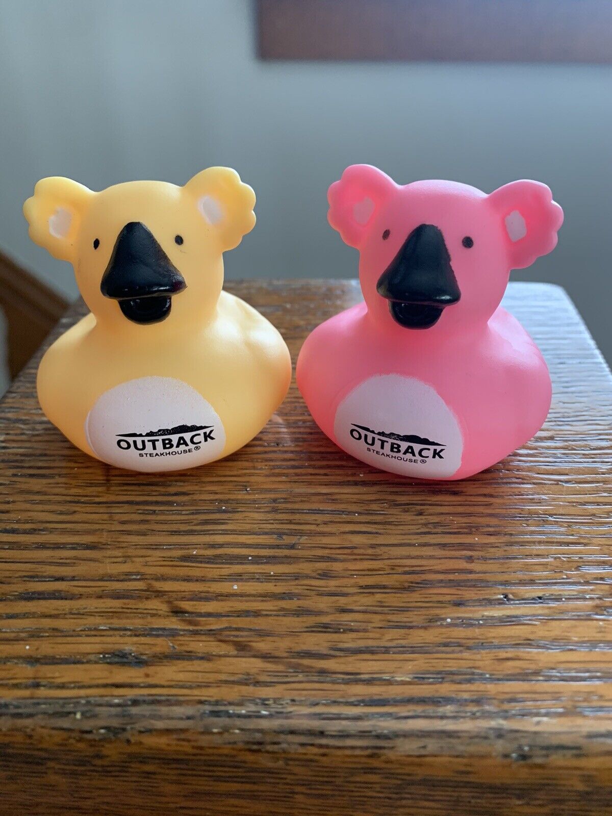 Limited Edition Set 2” Outback Steakhouse Exclusive Koala Bear Rubber Ducks “New
