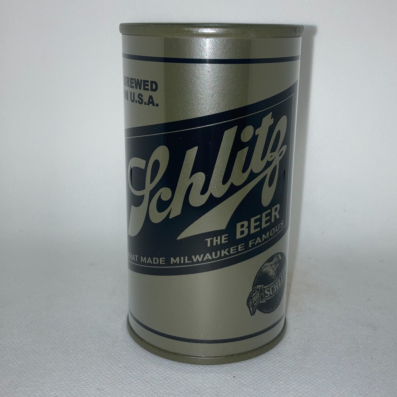 Schlitz WWII Olive Drab REPLICA / NOVELTY beer can, plastic label