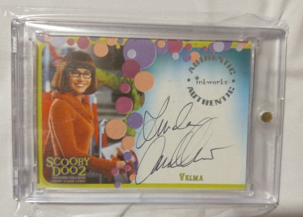 Scooby Doo 2 Monsters Unleashed 2004 Autograph Card A2 Linda Cardellini as Velma