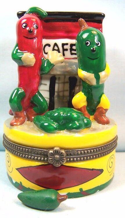 Red & Green Peppers Cafe ceramic trinket box