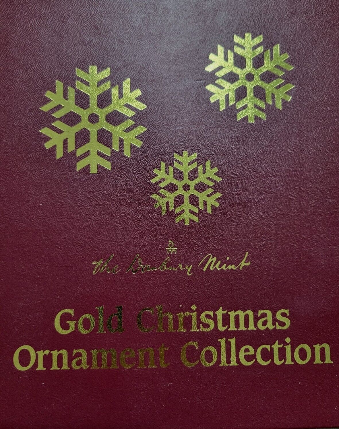 Beautiful Lot of 12 Various Years Danbury Mint Gold Christmas Ornaments W/Box