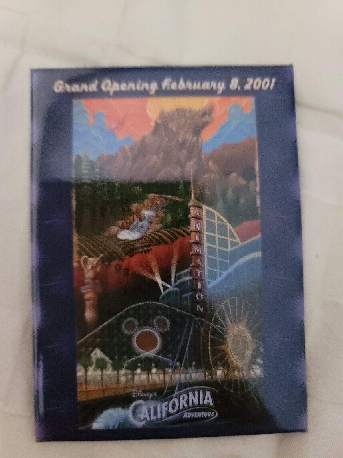 2001 DISNEY CALIFORNIA ADVENTURE DCA GRAND OPENING PIN Cardboard New