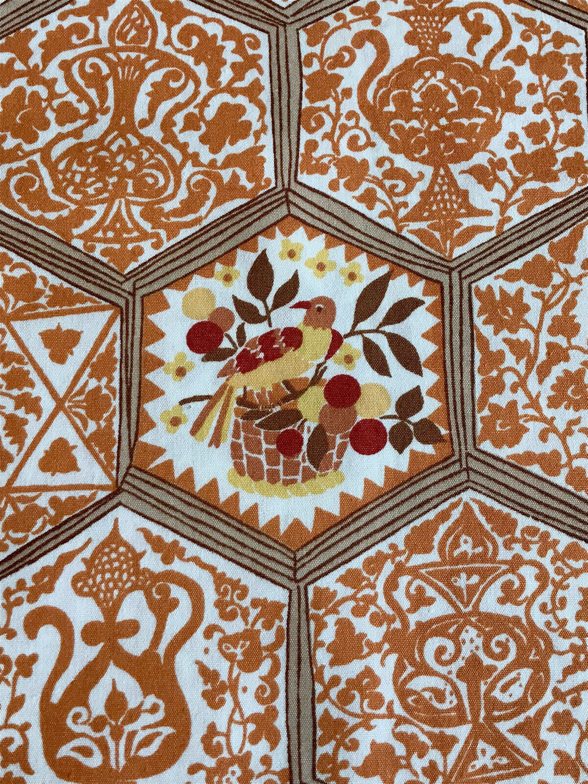 Jonelle 1980 ‘Alhambra’ Tangerine&Pantry White Bird&Floral cotton FQ 56x46
