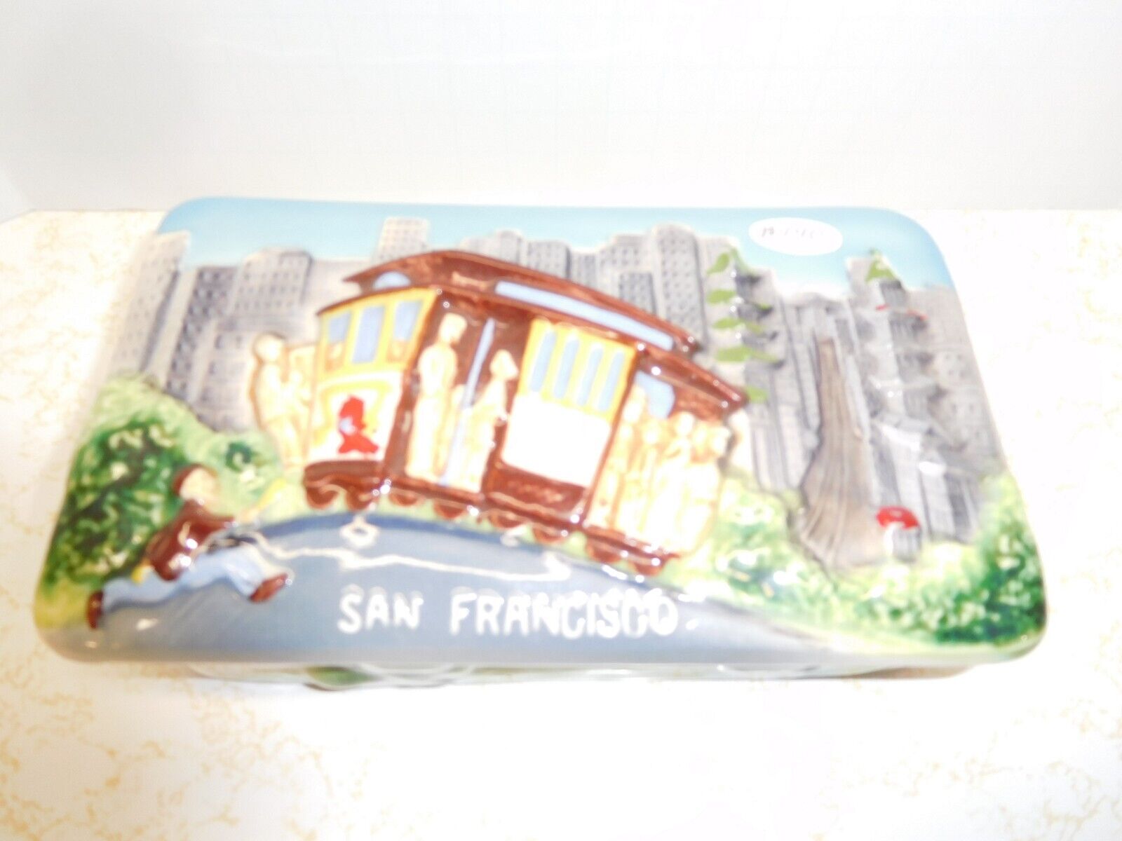 Vintage Made in Japan San Francisco Streetcar in Relief on Lid w/2 Trays