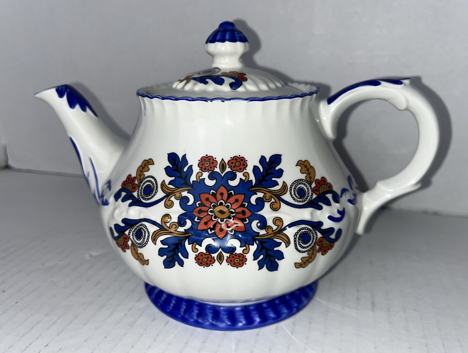VINTAGE Ellgreave England Ironstone Floral Teapot Hand painted - 591 K marking