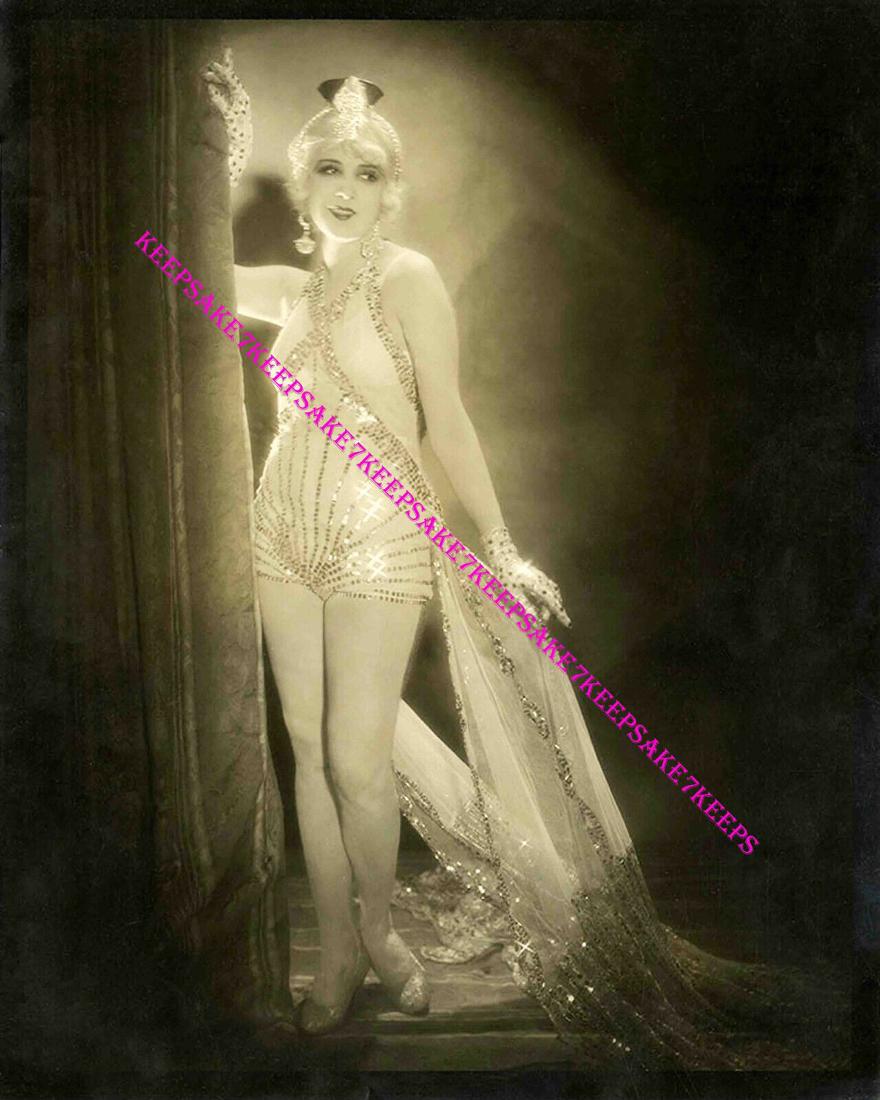 1920s-1930s ACTRESS LILI DAMITA REVEALING COSTUME LEGGY 8 x 10 PHOTO A-LDAM40