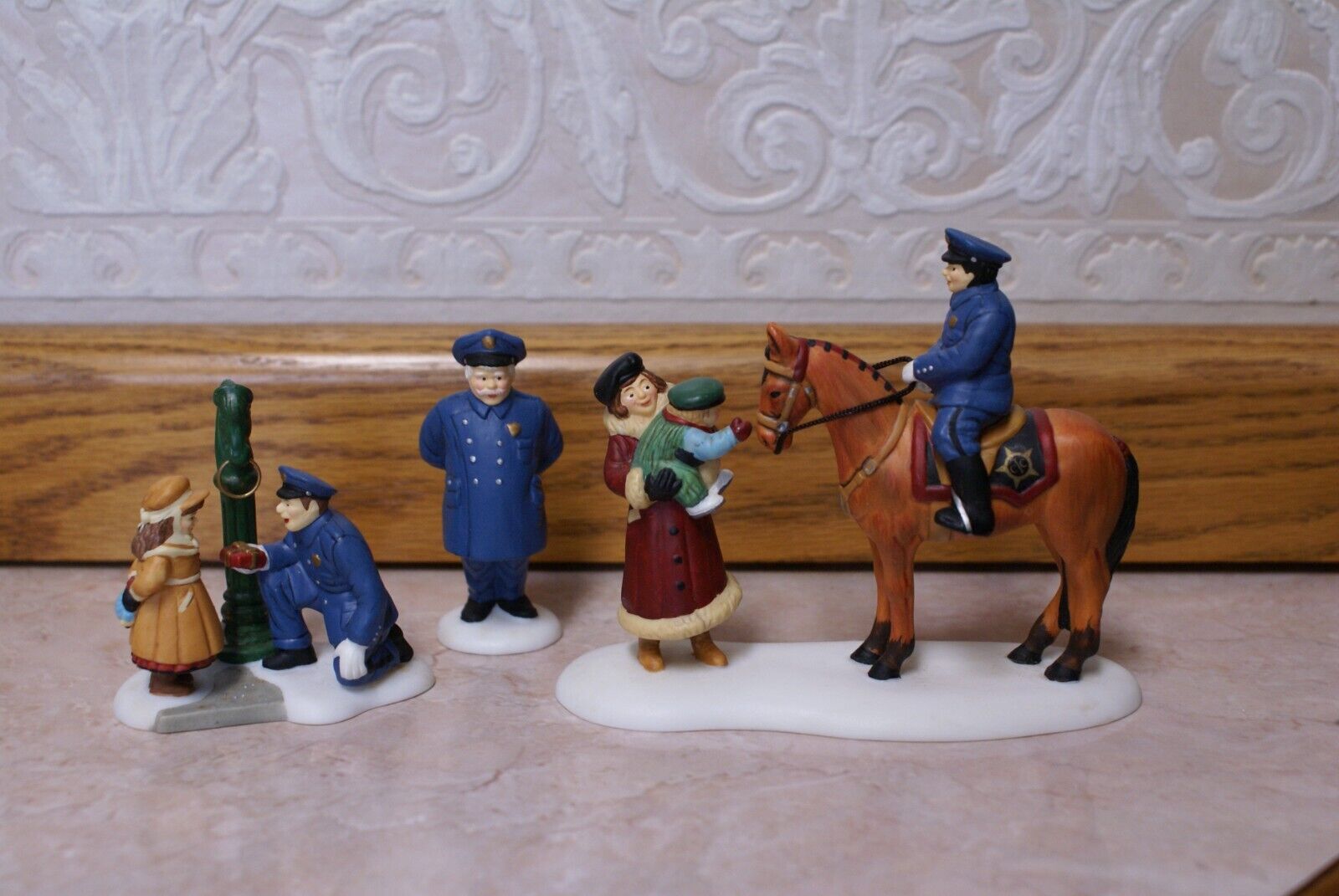 Dept 56 Christmas in the City #58902 - To Protect and to Serve, Police, Horse