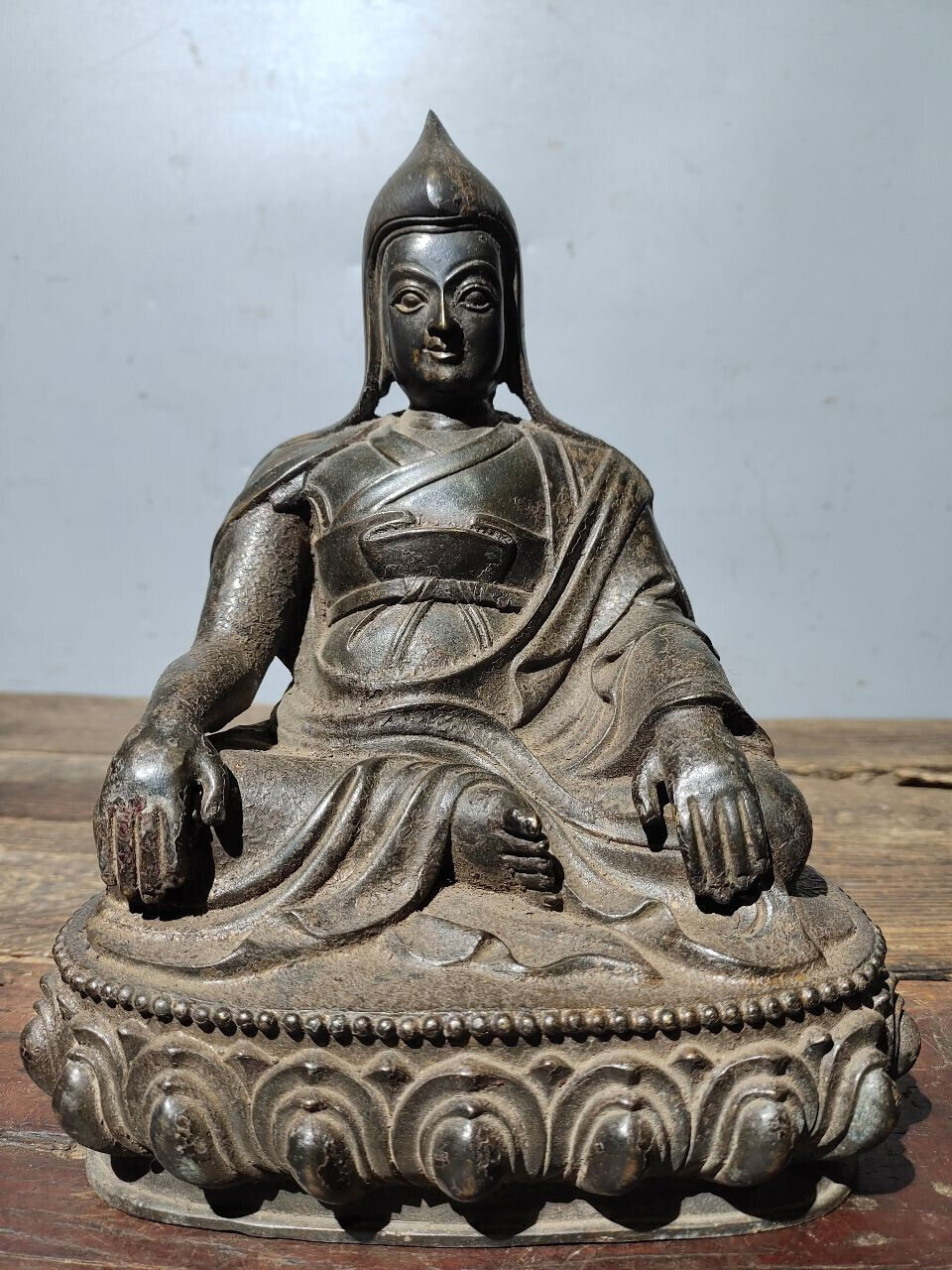 24cm old copper bronze Tsongkhapa is Tibetan Buddhism Gelug sects founder Statue