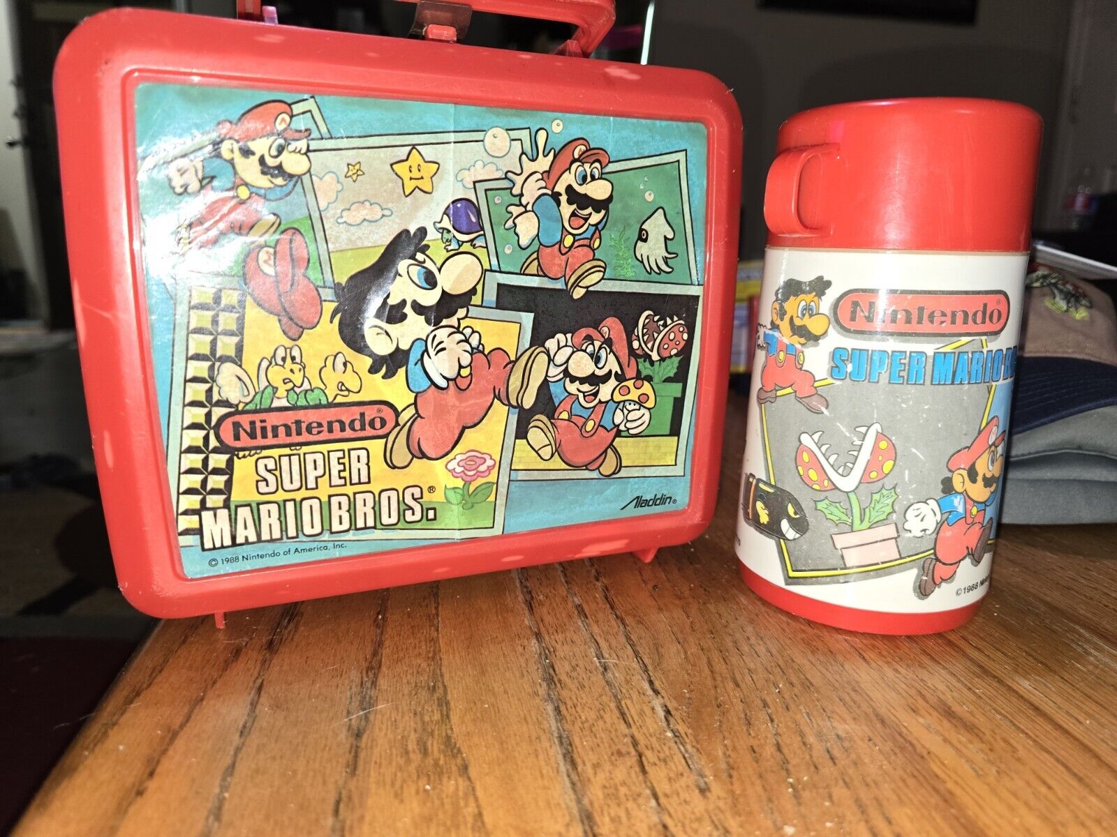 Vintage Aladdin 1988 Nintendo Super Mario Bros. Lunchbox & Thermos Complete Set