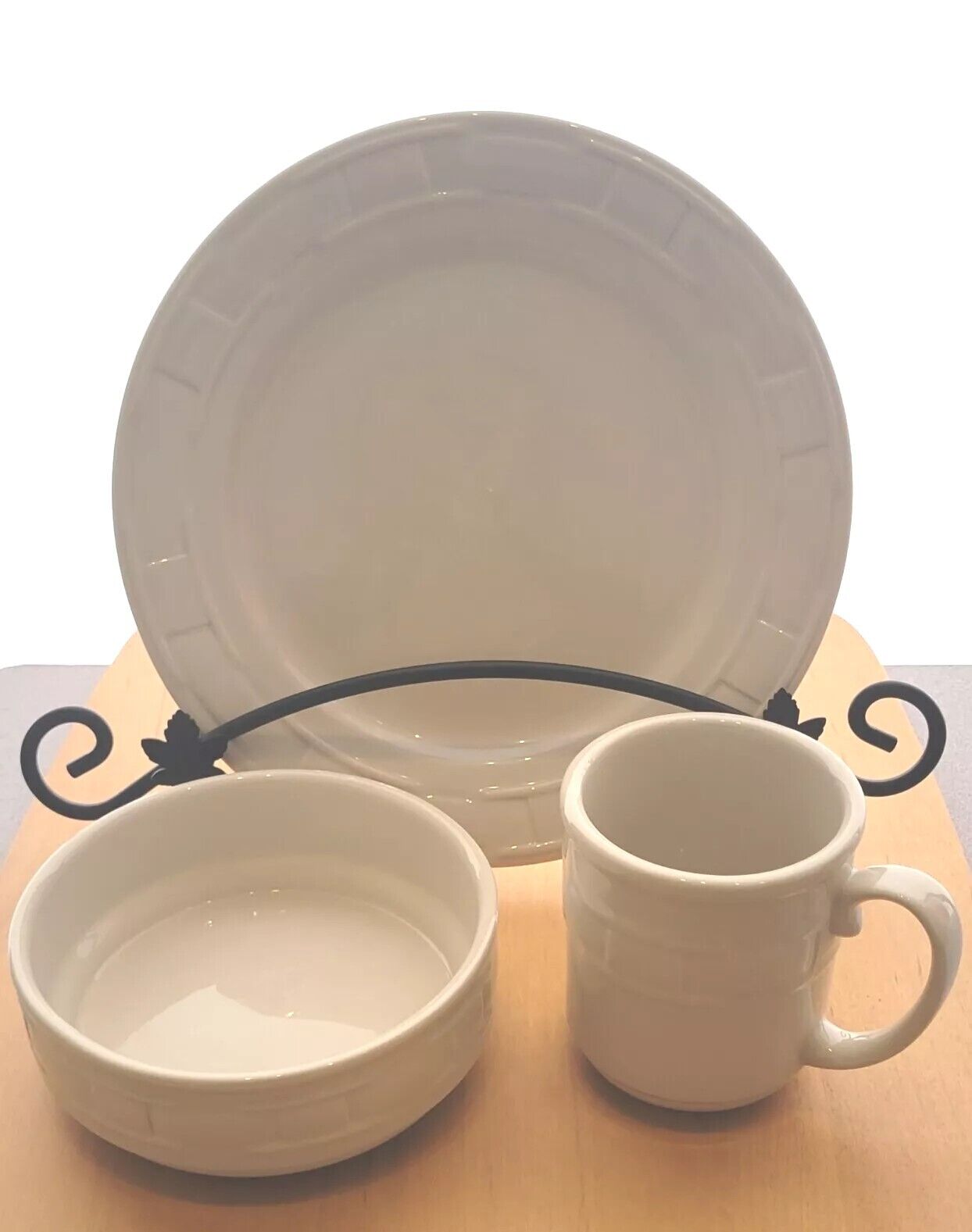 Longaberger Pottery 3 Place Setting White Dinner plate, Stackable bowl, Mug