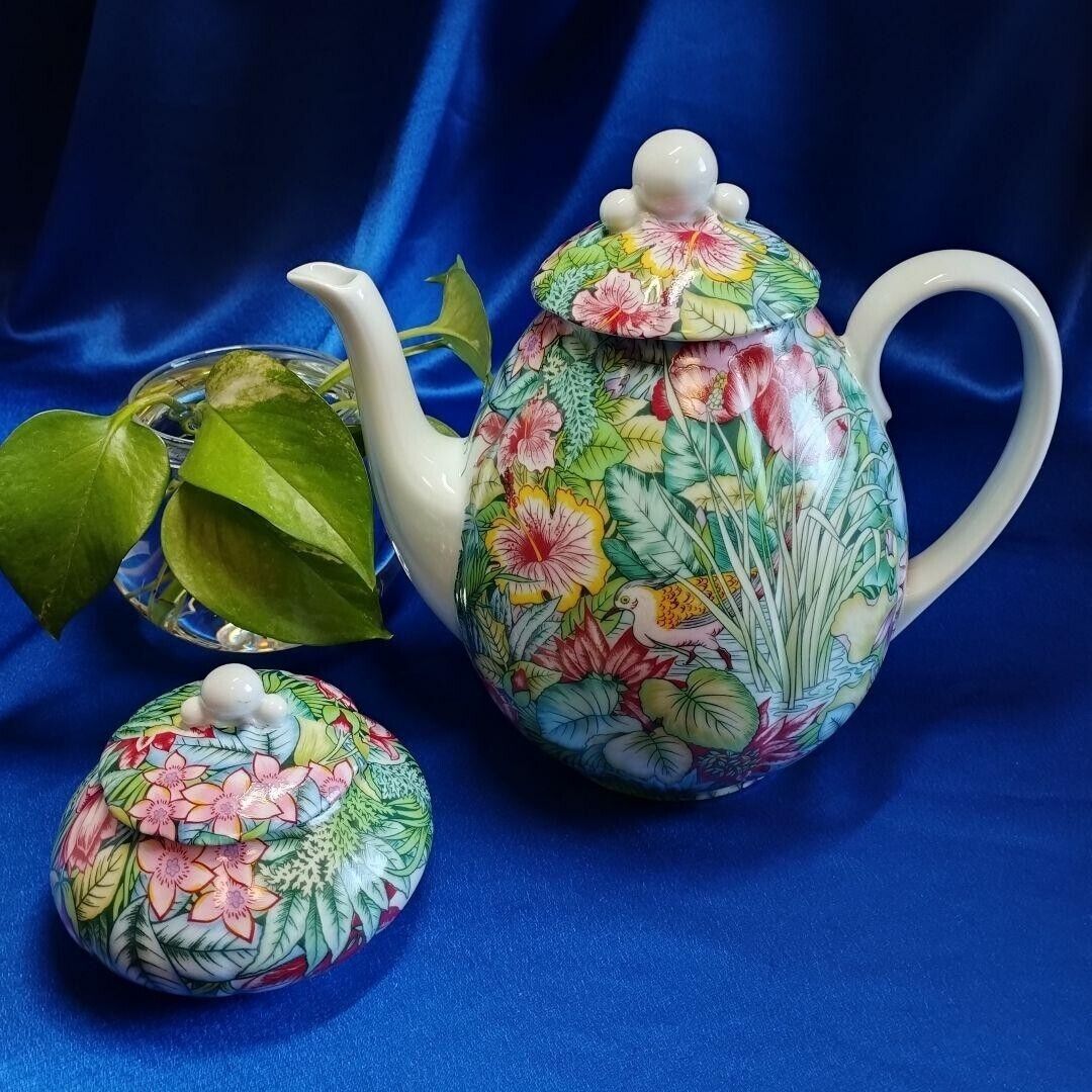 ROYALE LIMOGES Eden d\'aprs Sonate Editions Paule Marrot Tea Pot Sugar Bowl Set