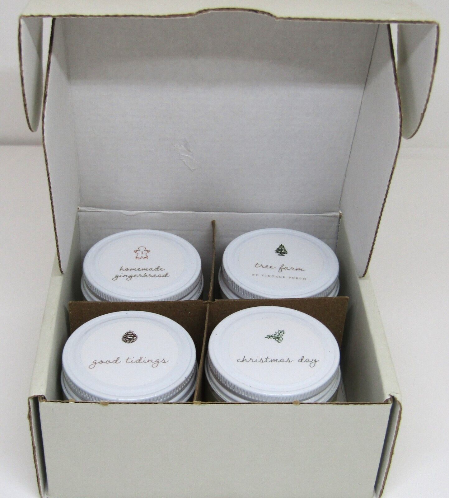 Antique Candle Co, Merry Christmas Sample Pack. 4 Small Jar Candles.