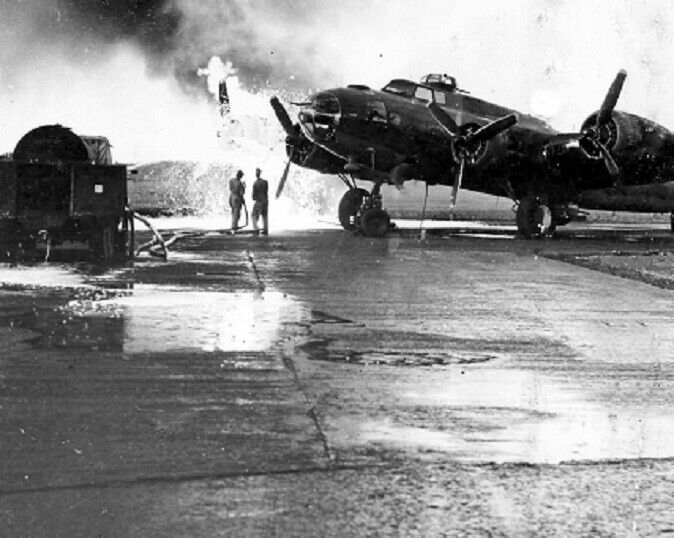 Boeing B-17F Flying Fortress fire at RAF Chelveston 8x10 WWII Photo 120a